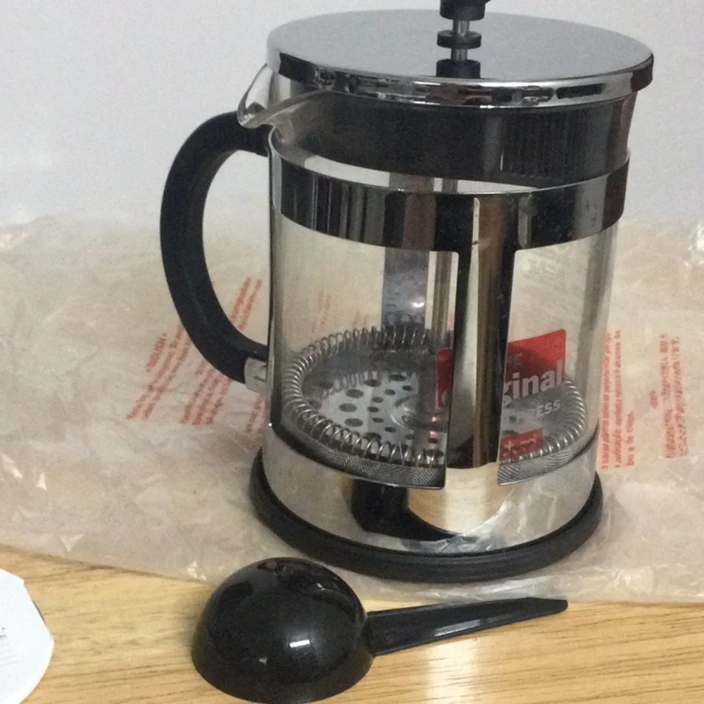 🌞 Bodum Kenya French Press Coffee Maker Makes 4 Cups of Coffee in boxes
